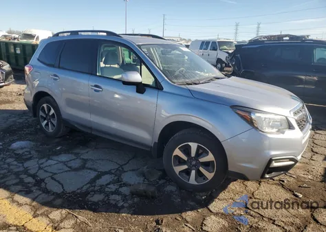 2017 Subaru Forester 2.5I Premium z USA, uszkodzony, nr VIN JF2SJAEC3HH490415